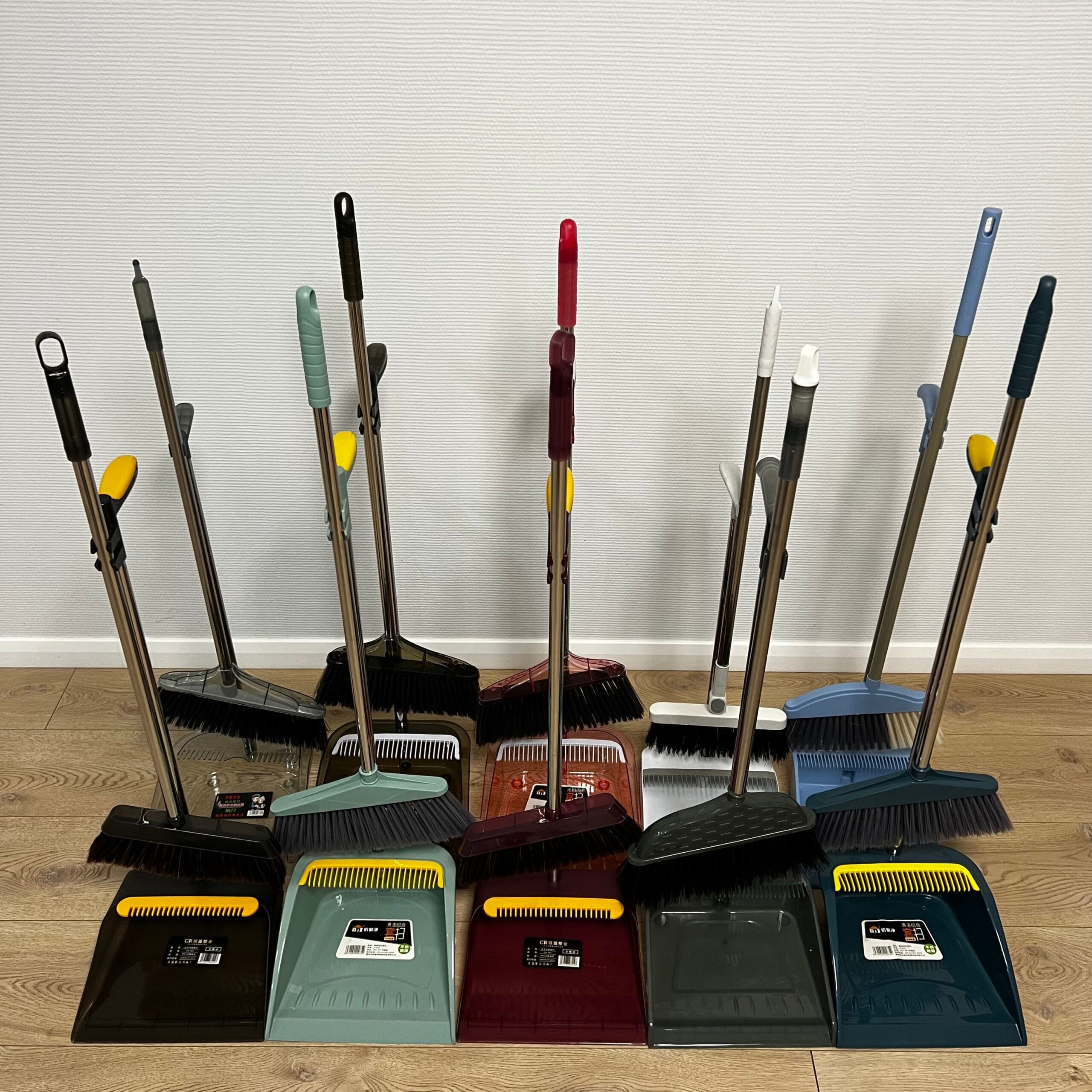 top7km komplekty dlya zbyrannya vinyky sovky optom ta v rozdrib scaled Нове надходження комплектів для збирання віників із совком в магазині Top7km