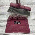 Щітка-віник з совком «Irvine Daily black» (VS-00005)